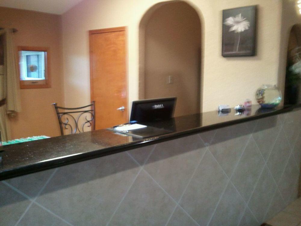 Royal Inn Pearsall Buitenkant foto